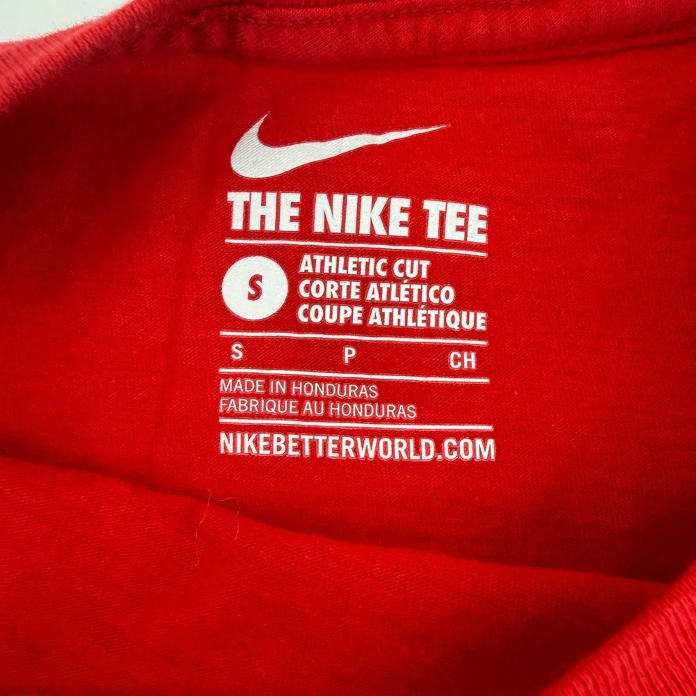 Nike Air Mens Red Graphic T-Shirt‎ Geometric Number One Hand Small Athletic Cut